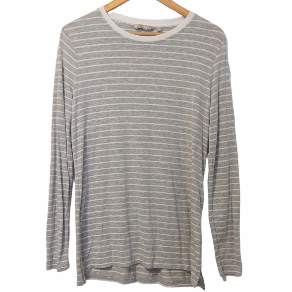 Athleta Super Soft Cozy Gray White Stripe Long Sleeve Shirt Small